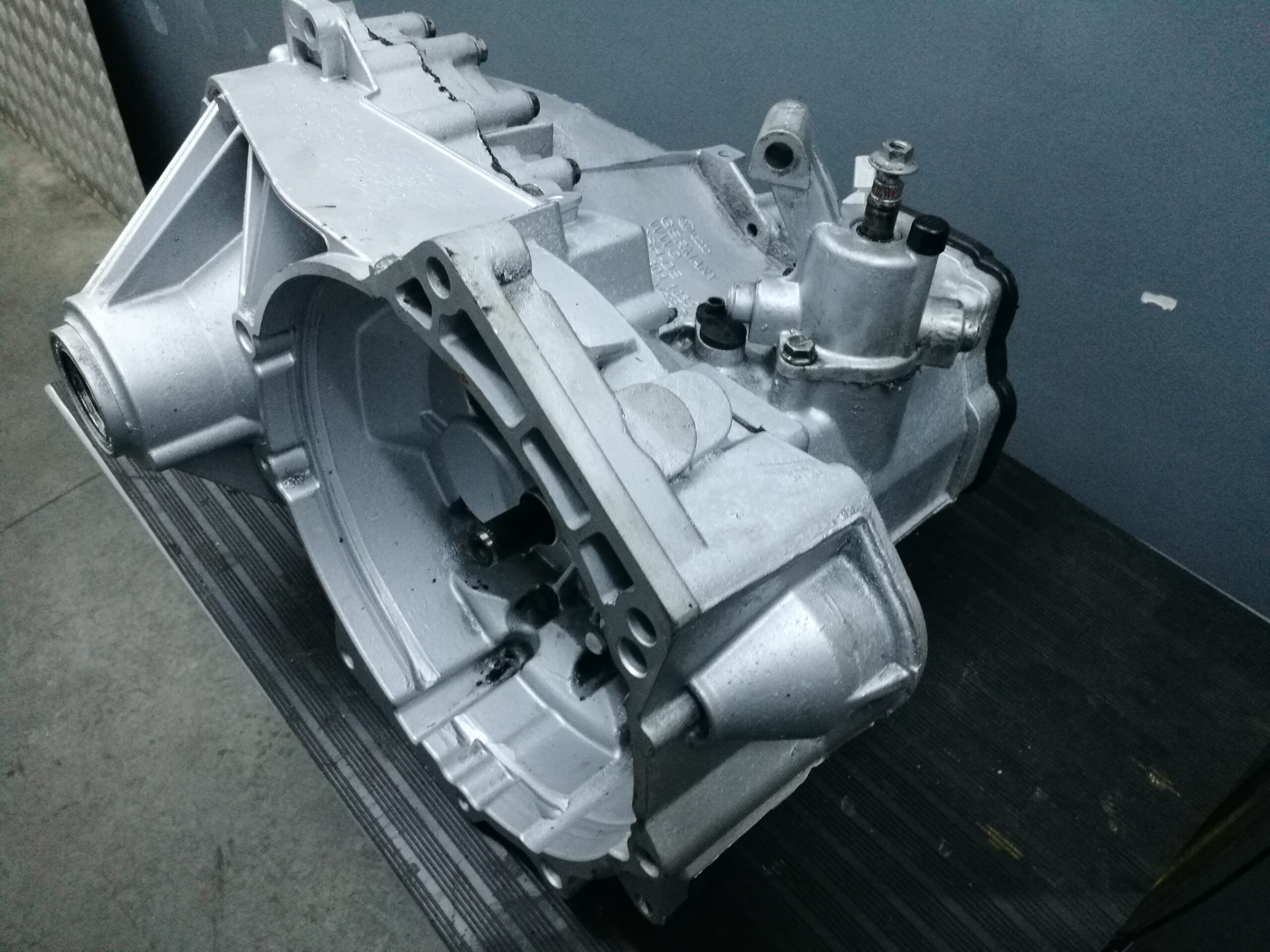 Cutie de viteze manuala VW Transporter T5 Caravelle Multivan 5 trepte