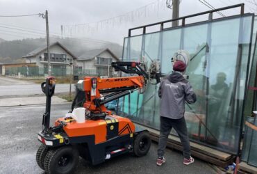 Vanzare robot pentu sticla