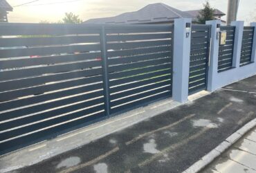 Panouri de gard elegante cu lamele orizontale